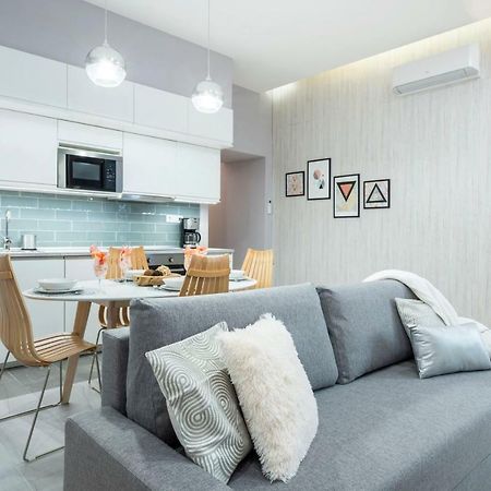 Modern 2 Bedroom Apartment With Free Airport Transfer Budapest Exterior photo