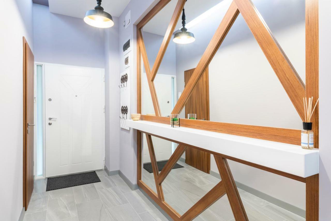 Modern 2 Bedroom Apartment With Free Airport Transfer Budapest Exterior photo